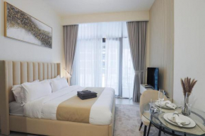 Elegant Studio in Azizi Riviera
